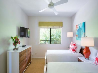 Luxury Two Bedroom Beach Condo Sleeps Four Guests Luxury Two Bedroom Beach Condo Sleeps Four Guests